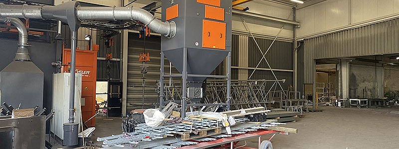 Overhead conveyor blast machine Paint pre-treatment