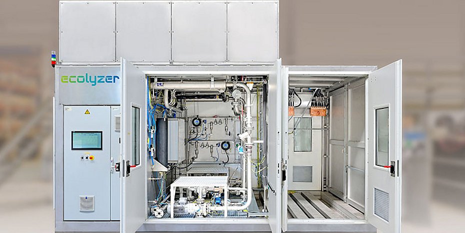 Industrial component cleaning Diversification Product and service portfolio Ecoclean