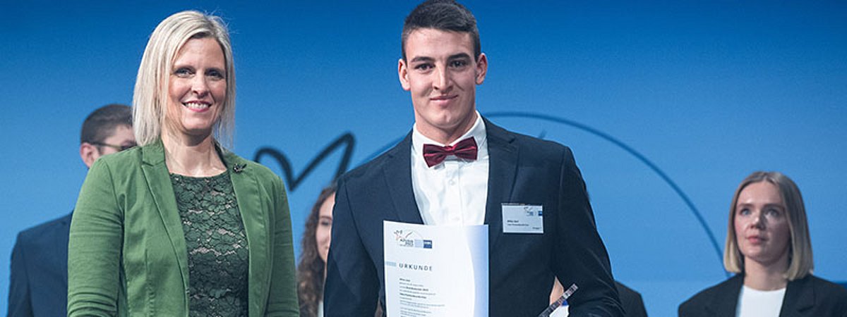 best surface coater in Germany Umicore trainee award