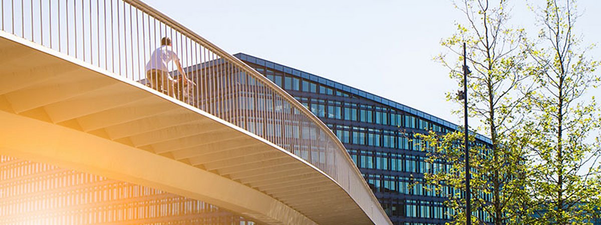 Low-energy powder coating AkzoNobel