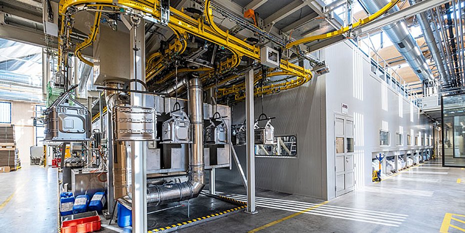 Asis fully automatic powder enameling