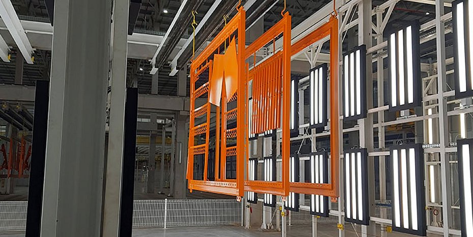 Conveyor technology Paint shop Agricultural machinery Large parts