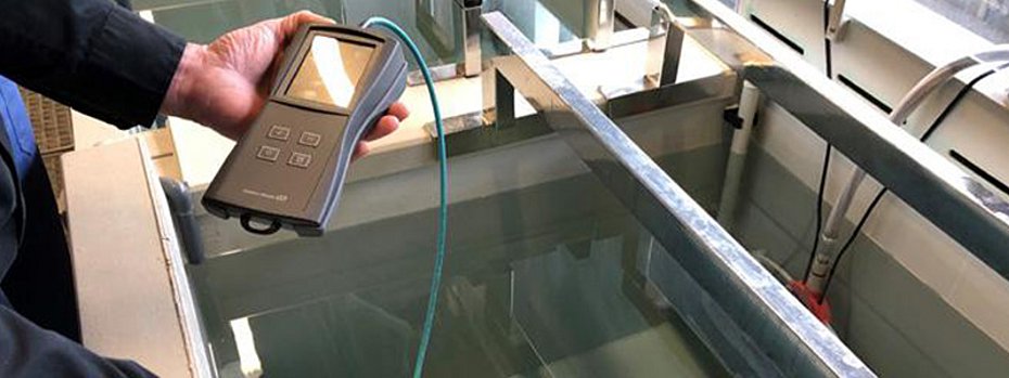Liquid analysis Surface treatment Endress+Hauser