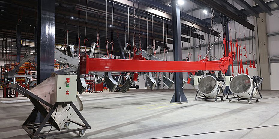 Modular coating system for agricultural machinery Machine parts