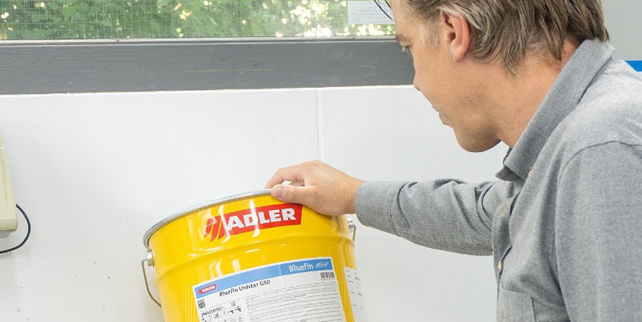 Spinning wheels 1K water-based paint