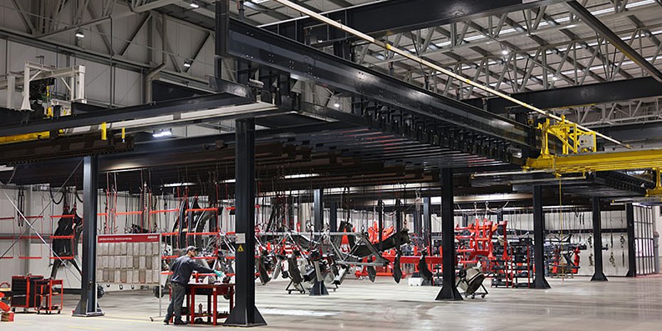 Modular coating system for agricultural machinery Machine parts