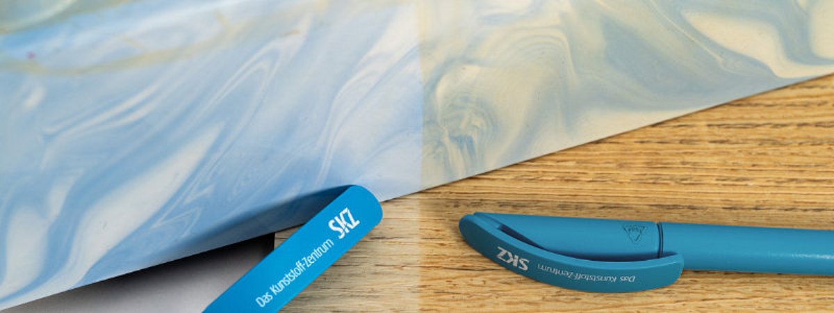 SKZ disinfecting irradiation of plastic surfaces