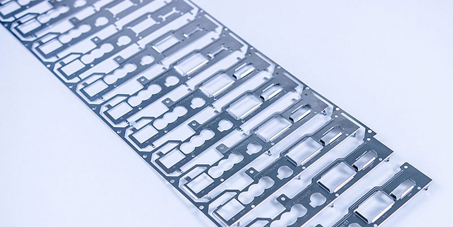 Stamping production Contract cleaning Cleaning system Cleaning chemicals Stamped parts