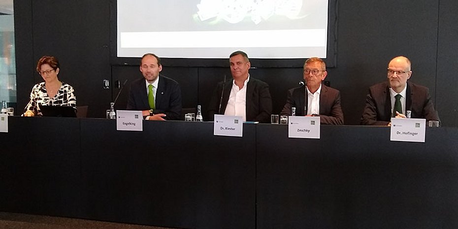Surface Technology Germany 2022