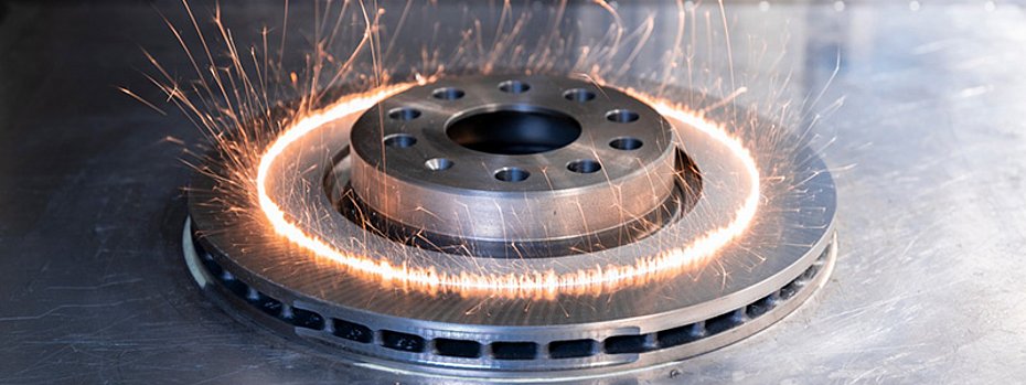 Sandblasting with light laser