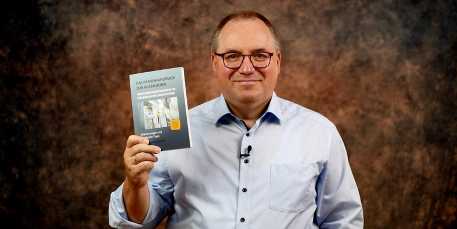 Training industrial painting technology