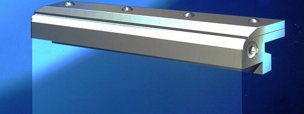 Cold air curtain Kager Line-Blow surfaces