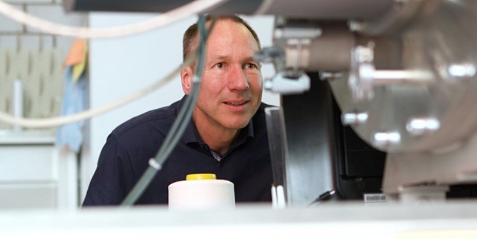 Plasma coating PFAS-free textiles