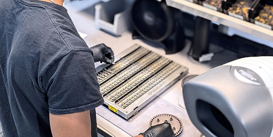 HiPIMS coating system tool manufacturer Cemecon