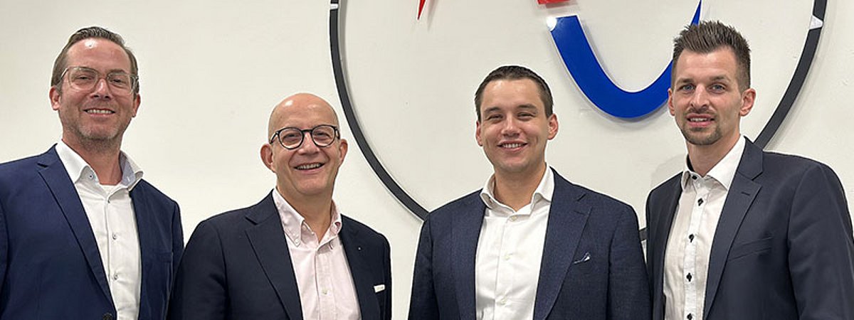 Hotset management generation change