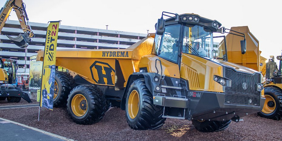 Single-Coat Paint for Construction and Earthmoving Equipment: VOC Balance and Throughput