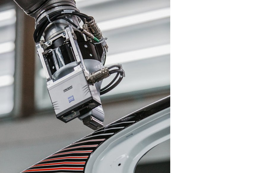 Paint shop of the future for electric vehicles
