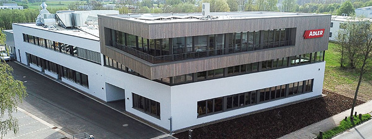 Adler Lacke Herford base opening