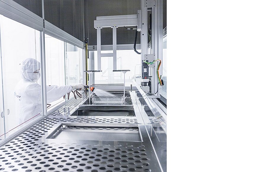 Component Cleaning High Tech Components High Purity