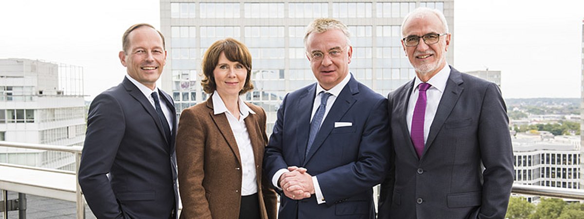 Evonik's business performance in 2022