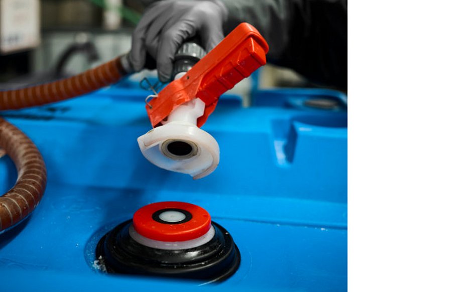 Chemical-Resistant Pumps, Dosing Function, Screw Electroplating