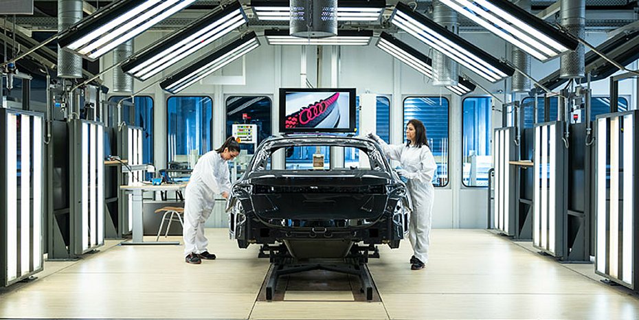 Basecoat Audi paint shop Neckarsulm opening