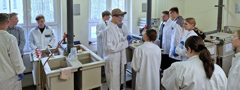 Advanced Chemistry Course, Surface Technology, Electroplating, Vocational Training